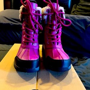 Little kids UGG cold weather Butte II Boot